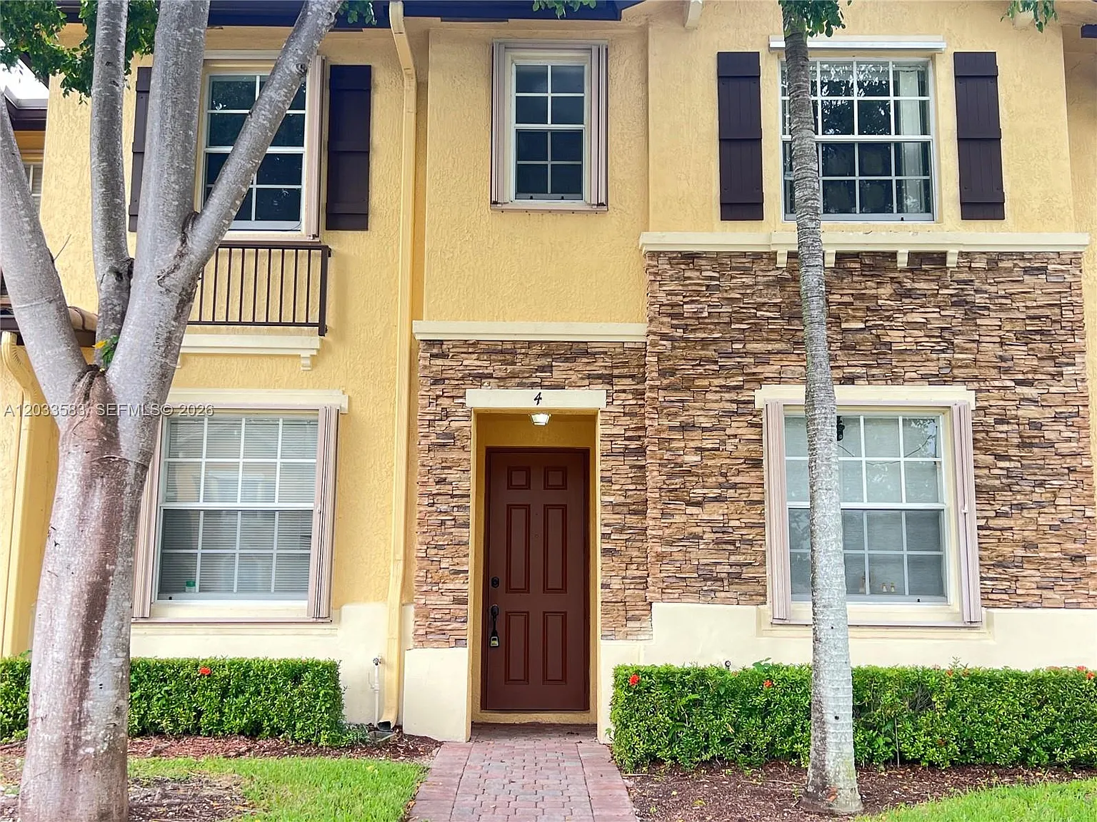 The Shores Condo No 1 — Photo 2