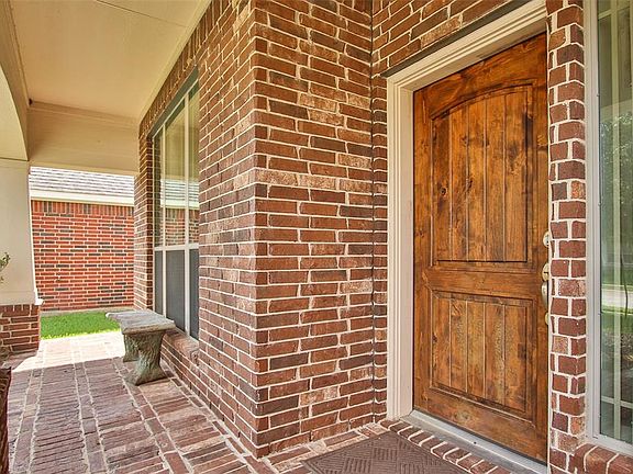 2nd image of 9723 Elizabeths Glen Ln