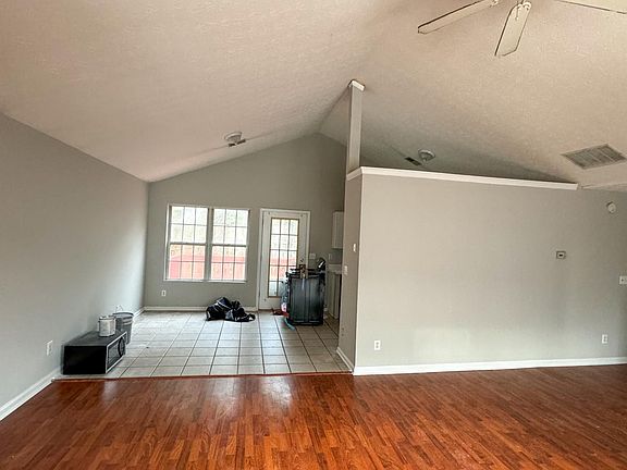 5th image of 3089 Sentinel Cir