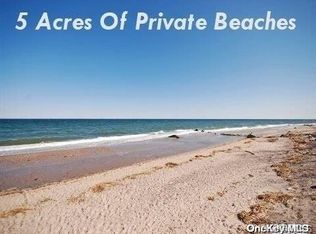 36 Hilltop Dr, Miller Place, NY 11789