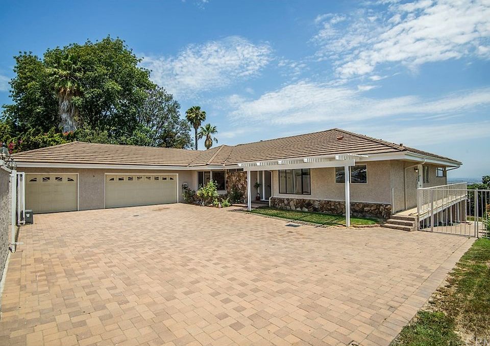 1st image of 27825 Palos Verdes Dr E
