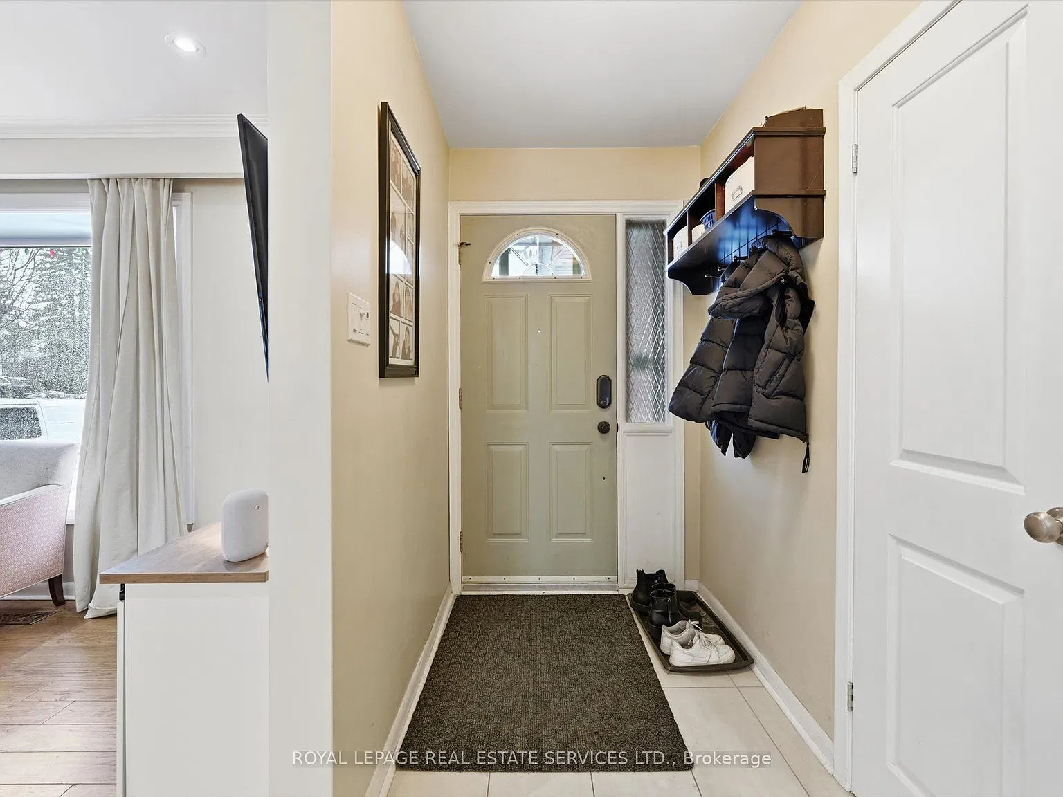 5 bed, $3,500 — Photo 2