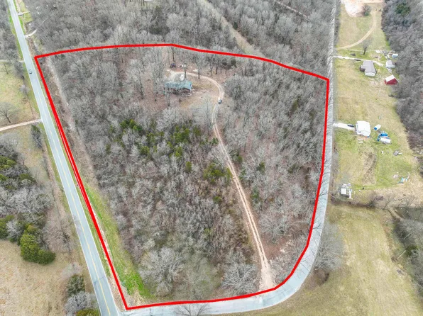 42 Pacific Drive, Crane, MO 65633