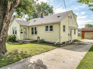 311 W Kreke Ave, Effingham, IL 62401
