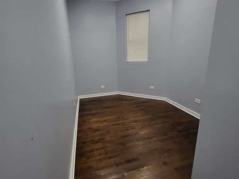 6040 S Rhodes Ave — Photo 9