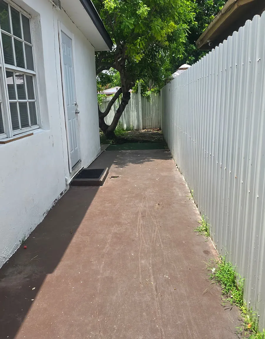 2 bed, 1100 sqft, $1,850 — Photo 1