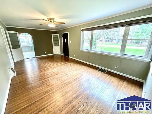 4th image of 3507 College Ave