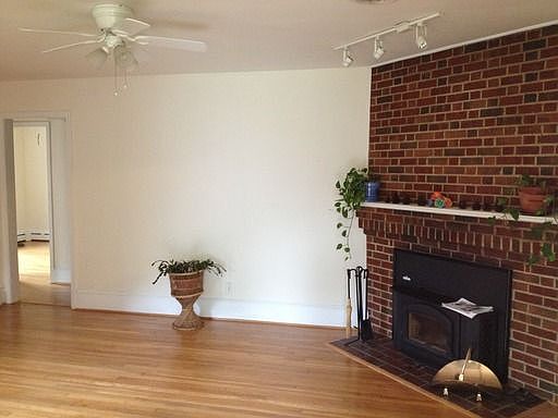 2nd image of 1515 Wentbridge Rd