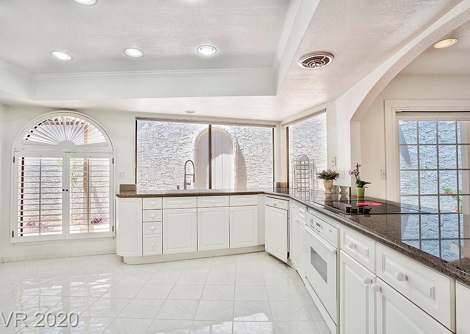 1st image of 3412 Calle Del Torre