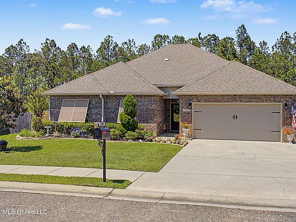 3rd image of 14987 Calcutta Dr