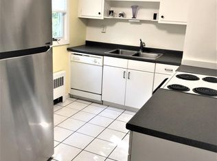 12 Marion Rd, Bedford, MA 01730