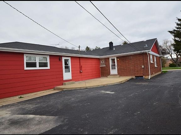 2nd image of 277 James Ave