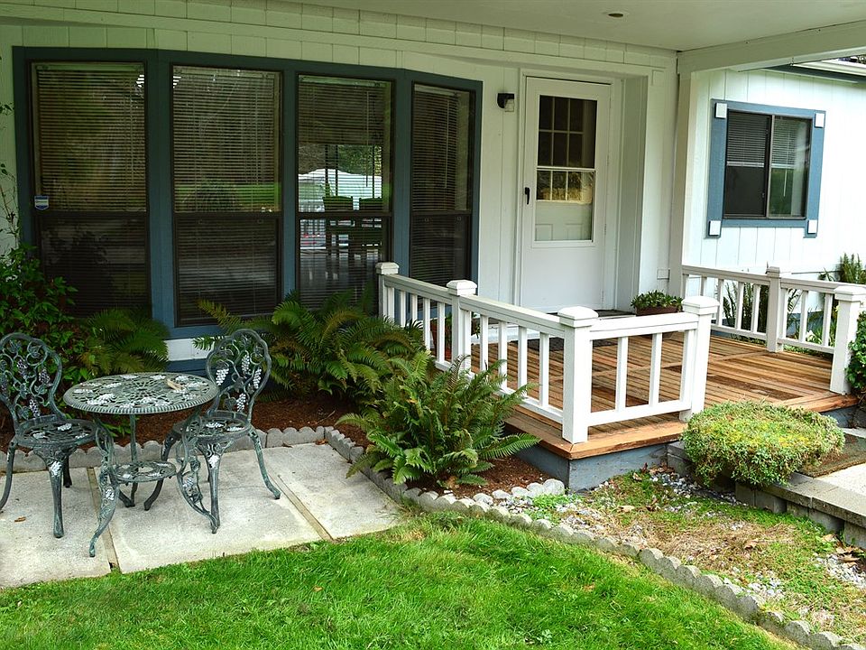 1st image of 10328 244th Ave NE