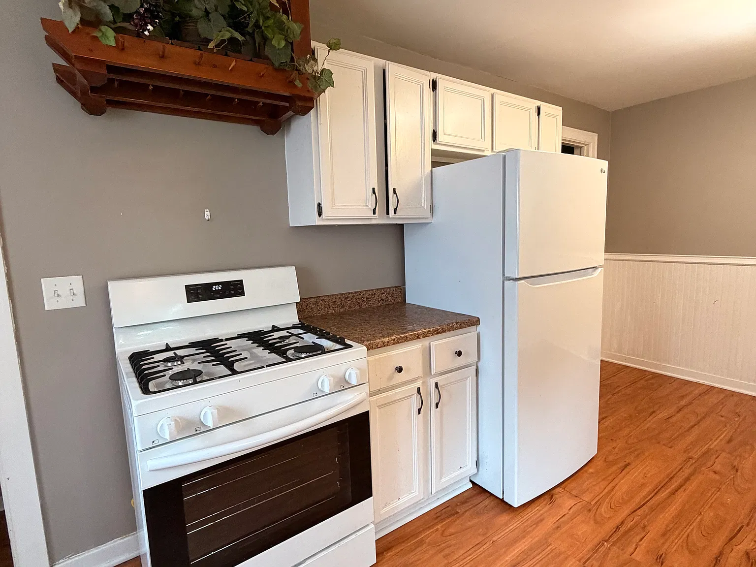 815 Morris St — Photo 4