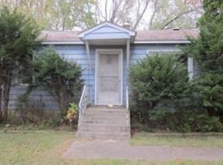 8706 Shady Ln, Wonder Lake, IL 60097