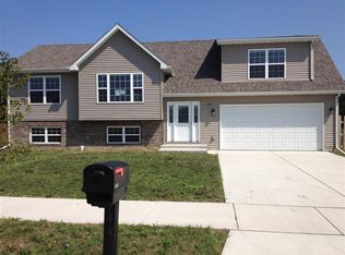 6712 127th Pl, Cedar Lake, IN 46303
