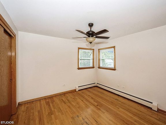 4th image of 6883 N Northwest Hwy #3R