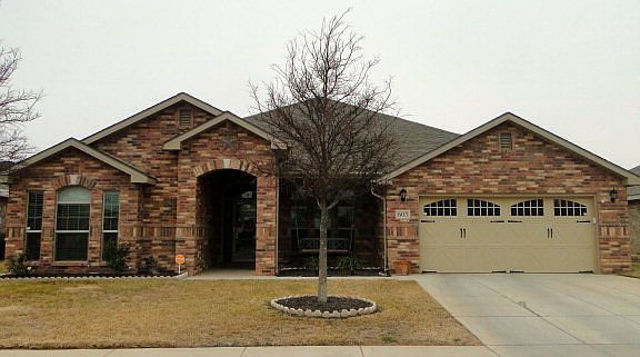 5th image of 603 Nolan Ryan Dr