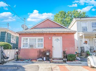 118 Cannon Ave, Staten Island, NY