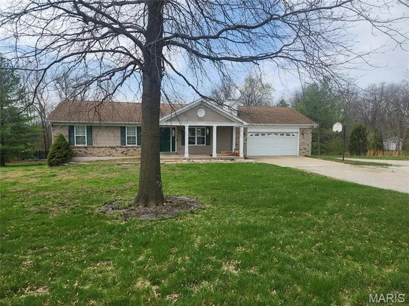 29 Country Trails Ct, Moscow Mills, MO 63362