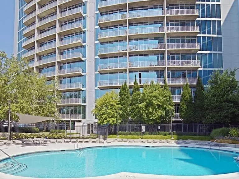 950 W Peachtree St NW #805 — Photo 9