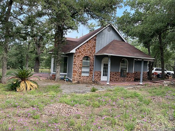 3rd image of 151 Country Oaks