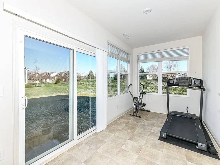 5528 Rothbury Rd — Photo 14