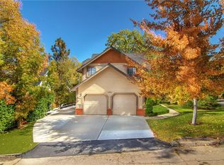 1391 Regina Dr, Lake Arrowhead, CA 92352