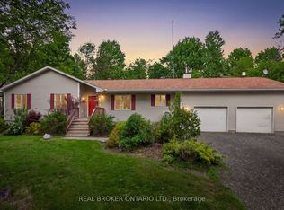 4393 Dalmac Rd, Ottawa, ON K0A 2W0