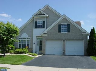 4 Rainflower Ln, West Windsor, NJ 08550
