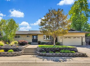 8744 El Chapul Way, Fair Oaks, CA 95628