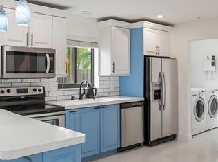 1107 Lincoln St, Hollywood, FL 33019