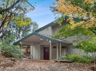 11255 Pekolee Dr, Grass Valley, CA 95949