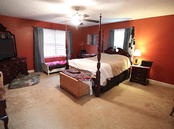 5th image of 115 Effie Dr