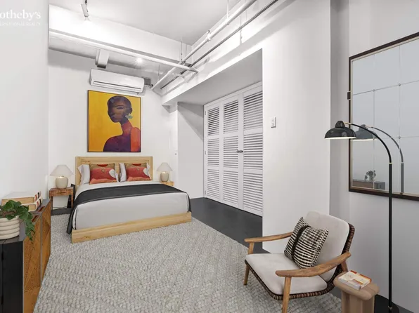 335 West 38th Street image 8 of 11