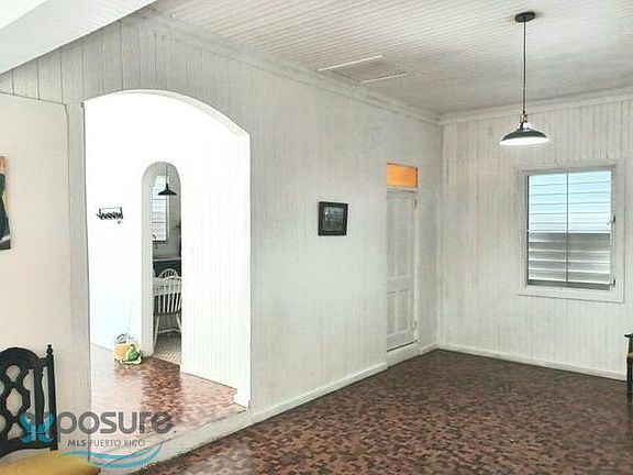 3rd image of 114 Calle Ashford