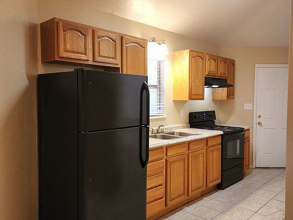 3rd image of 4021 NE 2nd Way #11192886