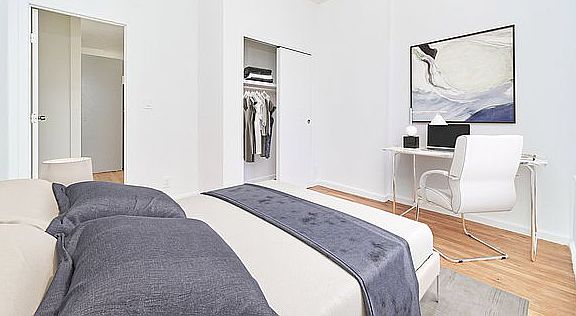 2nd image of 324 E 74th St APT 4A