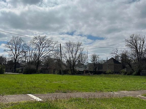 5th image of 209 W Brashear Ave
