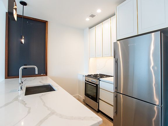 3rd image of 565 4th Ave #306