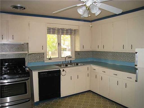 4th image of 36 Woodlane Dr