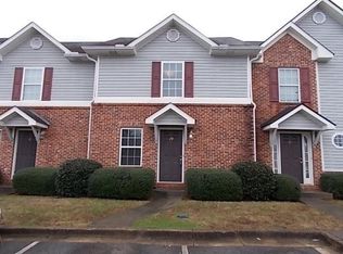 29 Middlebrook Dr, Cartersville, GA 30120