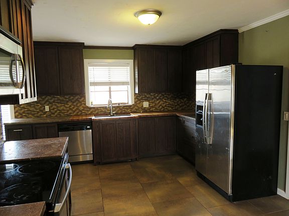 4th image of 1413 Brighton Ave