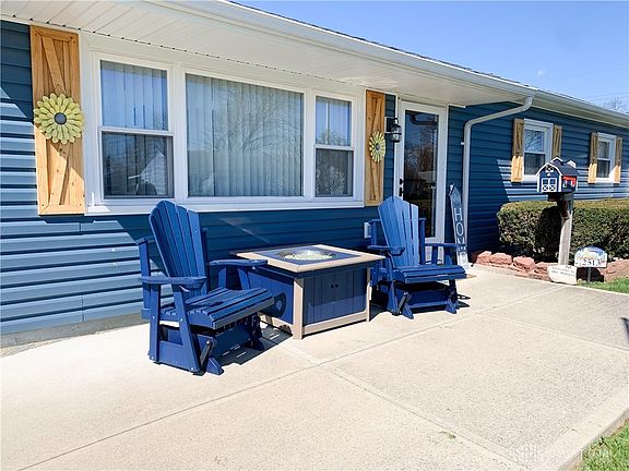4th image of 2513 Dunhill Pl