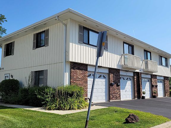 3rd image of 135 Brewster Ct #144