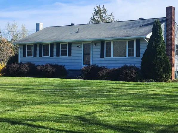 635 Caisson Rd, Fredericksburg, VA 22405