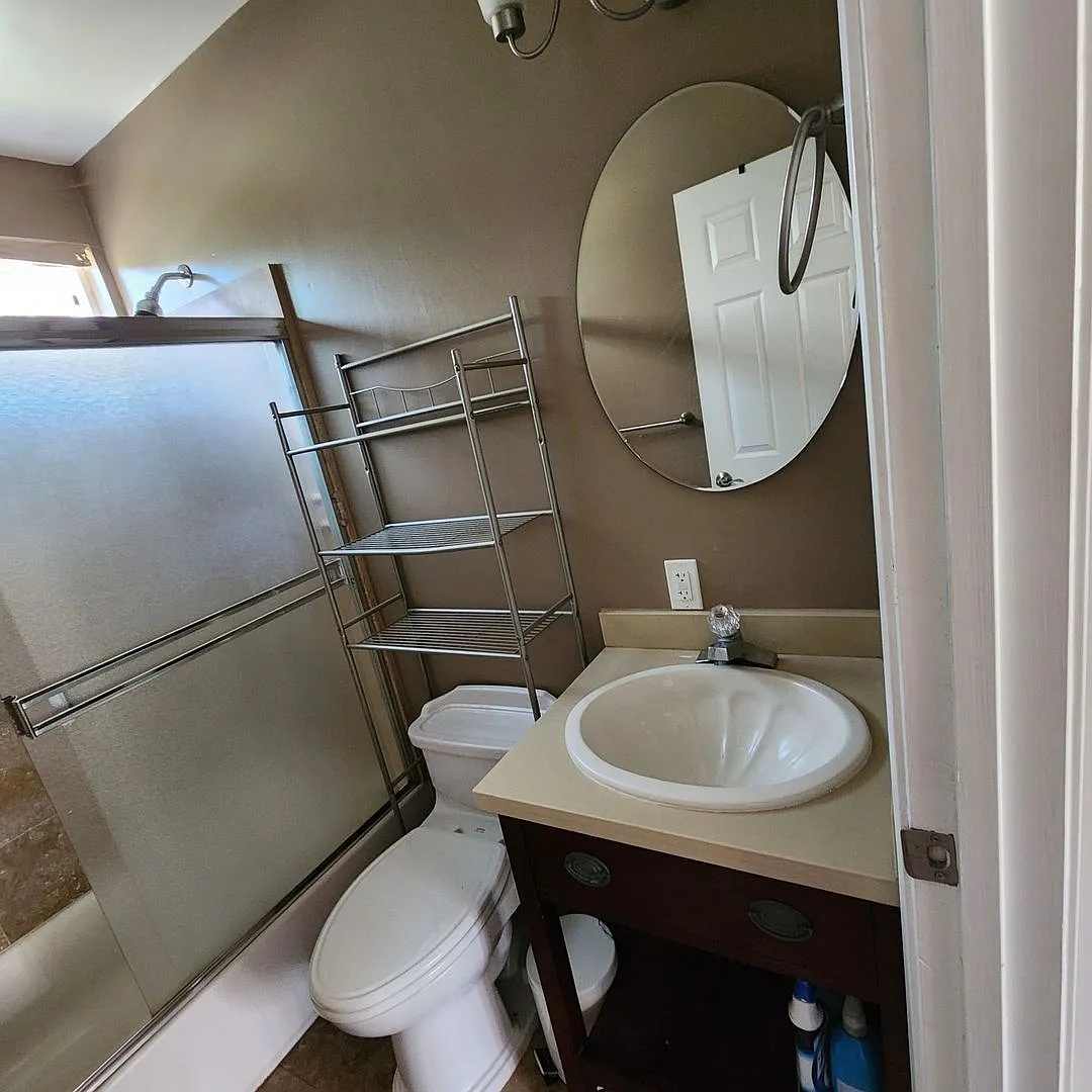 BO113-1133 Bonanza Ave LLC — Photo 3