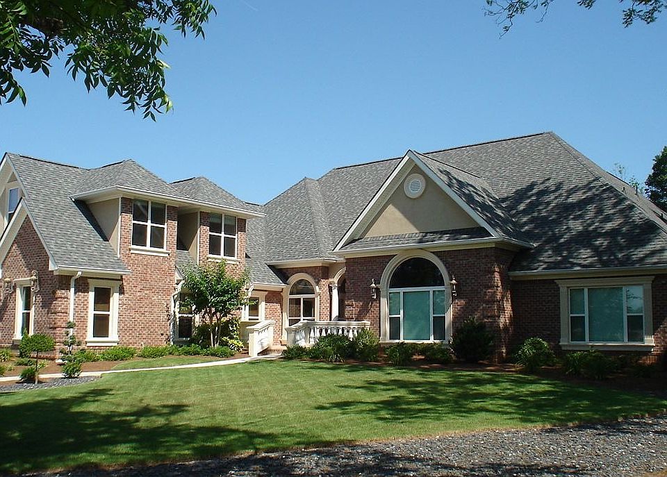 1st image of 112 Orchard Park Dr