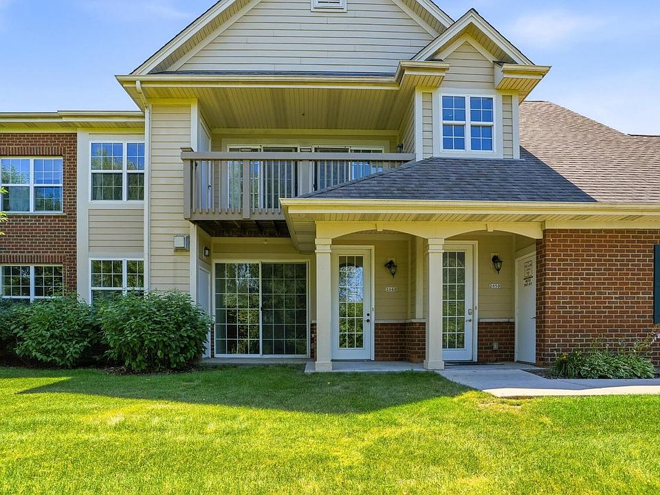 1st image of 2660 W Colonial Woods DRIVE