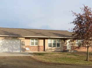 5120 NE Meriden Rd, Topeka, KS 66617